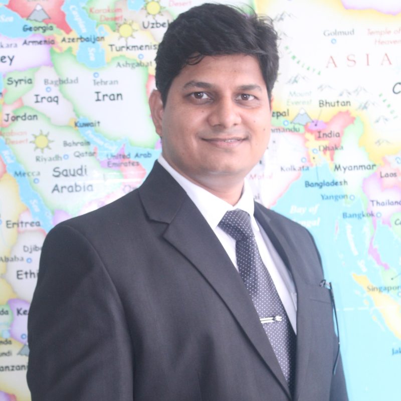 Dr.-Rohit-Borlikar